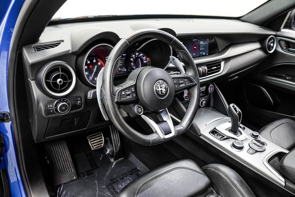 2023 Alfa Romeo Stelvio Veloce