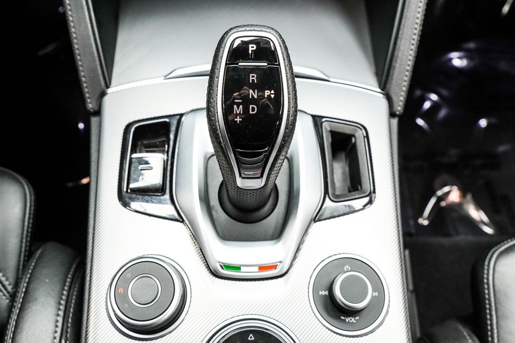 2023 Alfa Romeo Stelvio Veloce