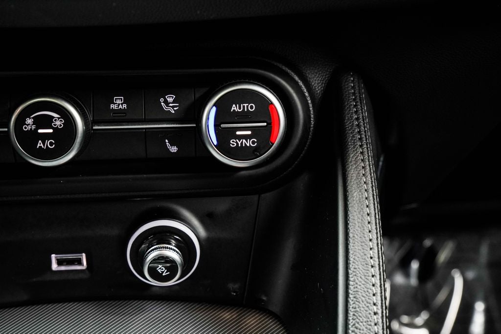 2023 Alfa Romeo Stelvio Veloce