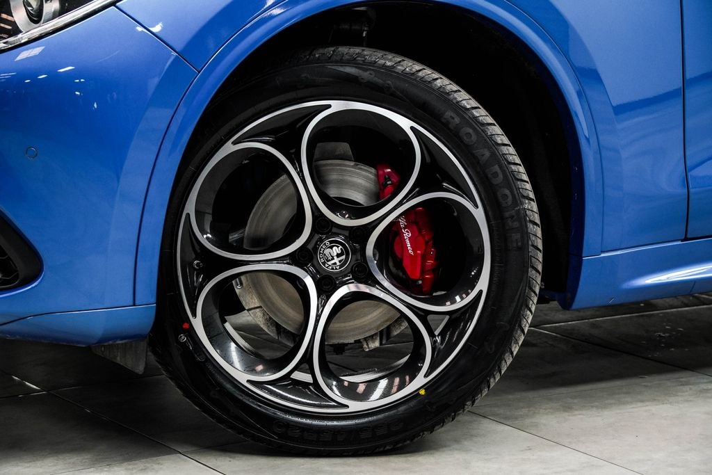 2023 Alfa Romeo Stelvio Veloce