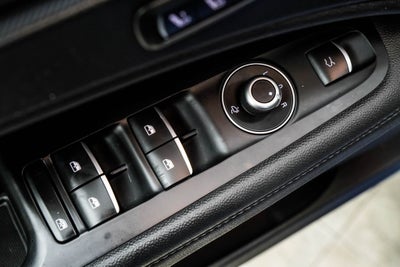 2023 Alfa Romeo Stelvio Veloce