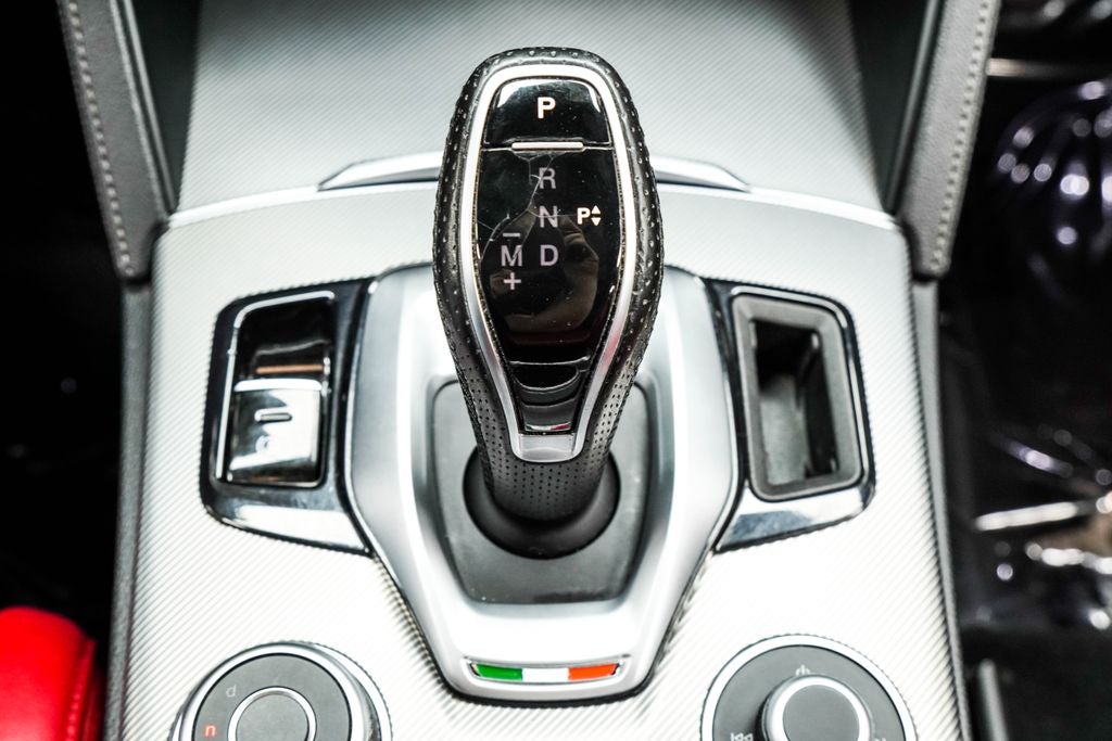 2022 Alfa Romeo Stelvio Veloce