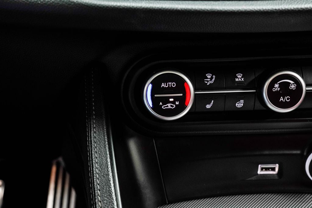 2022 Alfa Romeo Stelvio Veloce