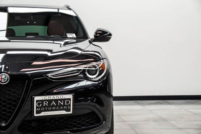 2022 Alfa Romeo Stelvio Veloce