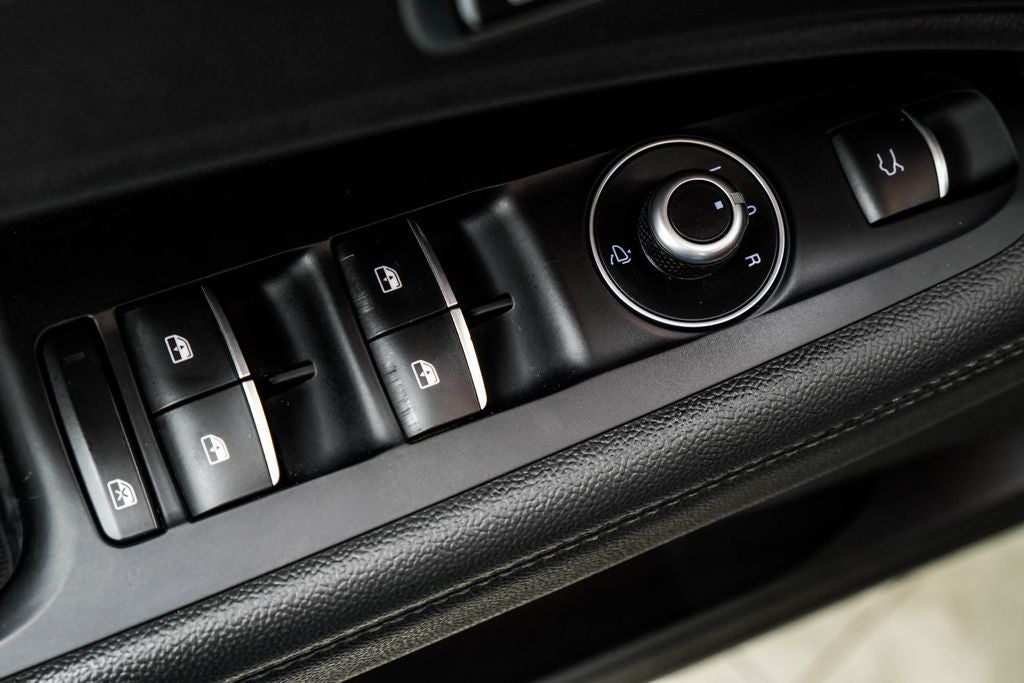 2022 Alfa Romeo Stelvio Veloce