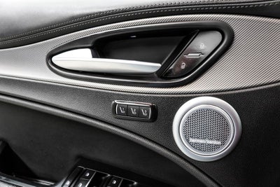 2022 Alfa Romeo Stelvio Veloce