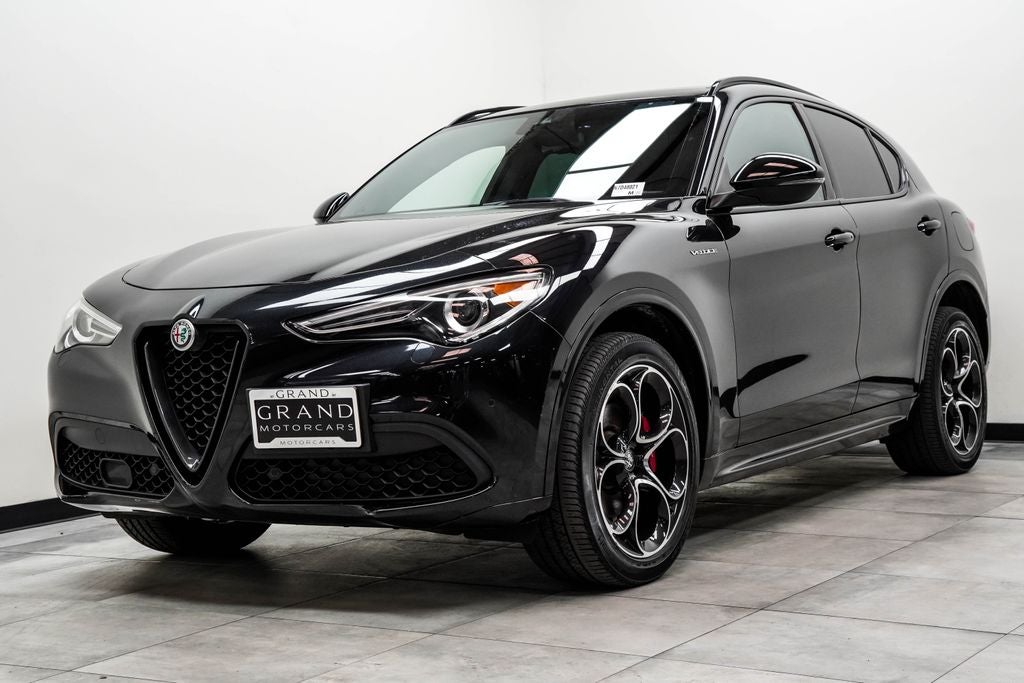 2022 Alfa Romeo Stelvio Veloce