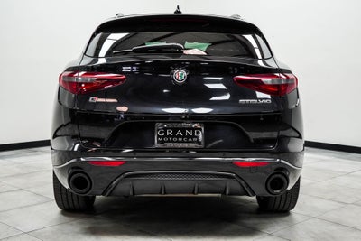 2022 Alfa Romeo Stelvio Veloce