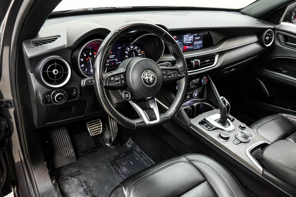 2023 Alfa Romeo Stelvio Ti