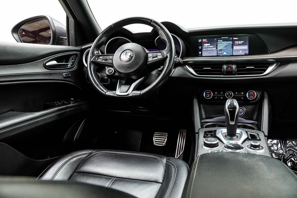 2023 Alfa Romeo Stelvio Ti