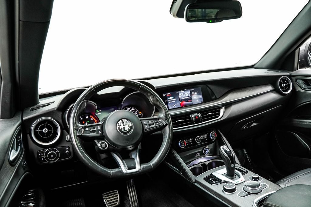 2023 Alfa Romeo Stelvio Ti