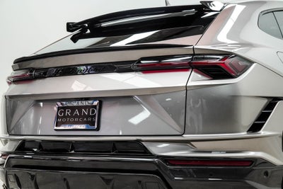 2024 Lamborghini Urus Performante