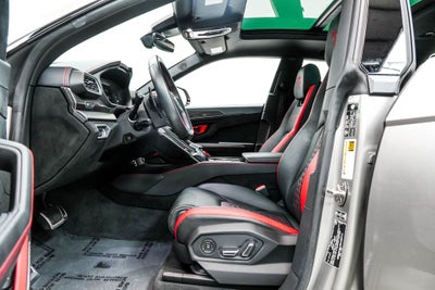 2024 Lamborghini Urus Performante