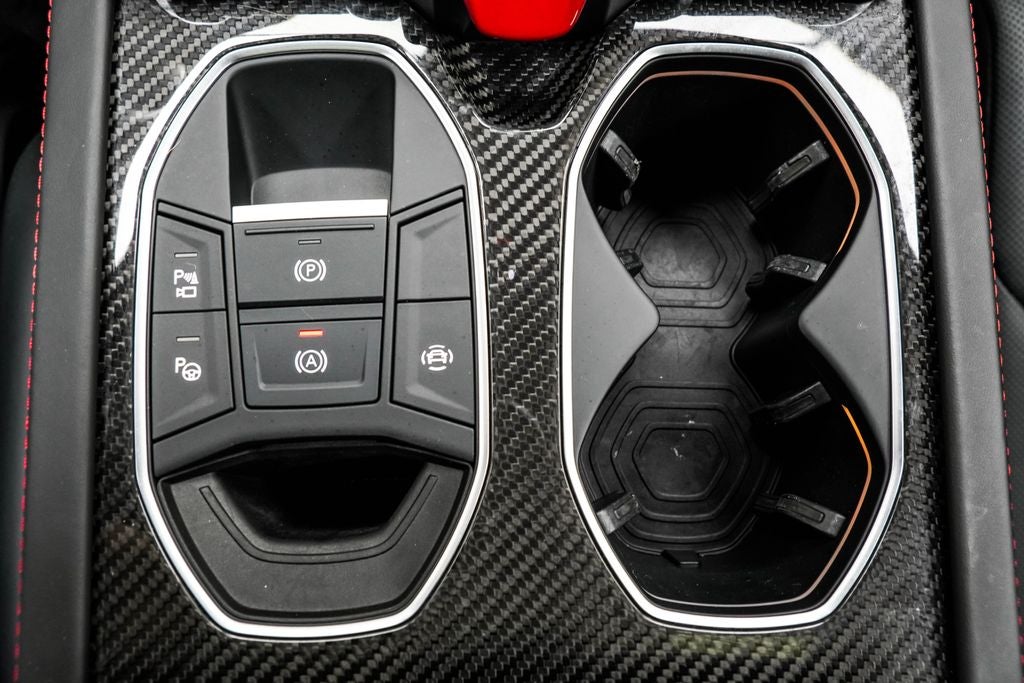 2024 Lamborghini Urus Performante