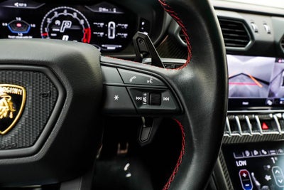 2024 Lamborghini Urus Performante