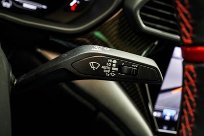 2024 Lamborghini Urus Performante