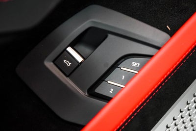 2024 Lamborghini Urus Performante